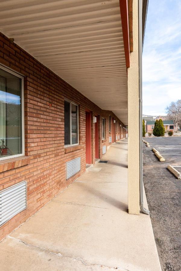 Bardmoor Suites Cedar City Buitenkant foto
